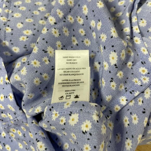 Rails NWT Sophia Daisy Romper Size L No Belt Relaxed Fit V-neck Short Sleeve - Picture 7 of 13